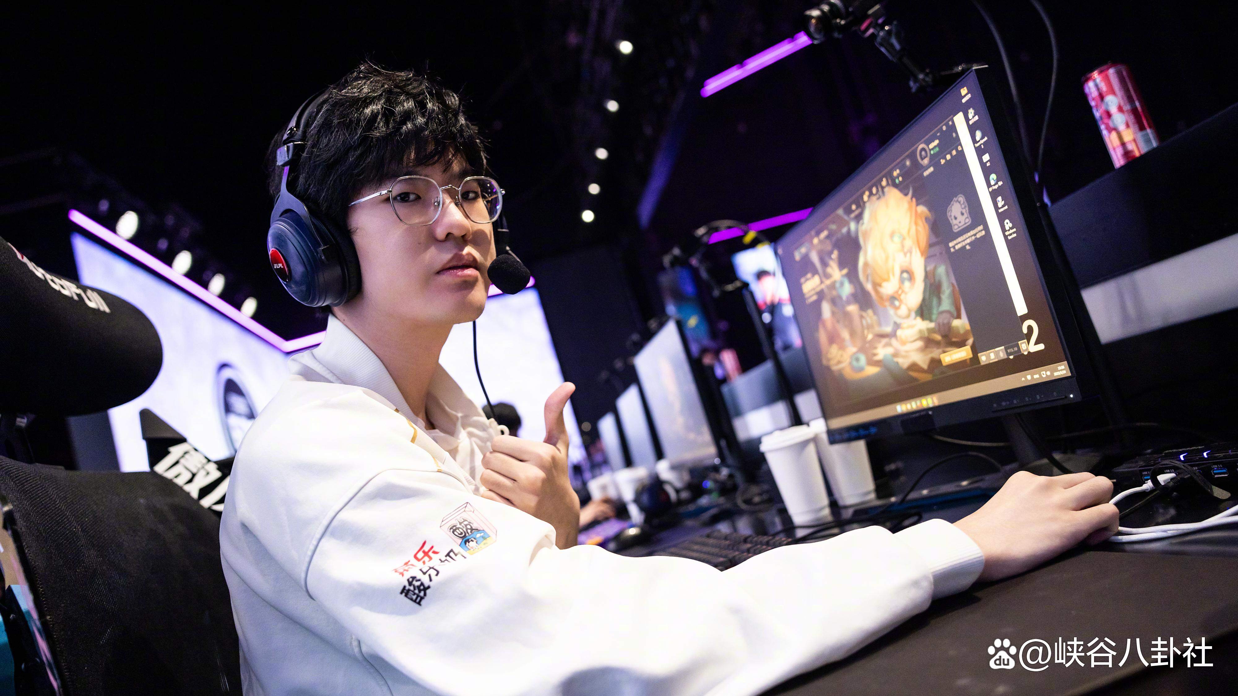 九游-包含巴黎圣日耳曼不断突破！，Rookie连续五场比赛得分超过比赛局势复杂热度持续攀升的词条